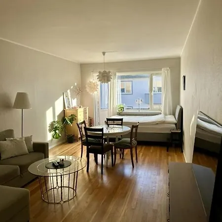 Spacious & Cosy - Ideal Location Majorstuen Apartment Oslo