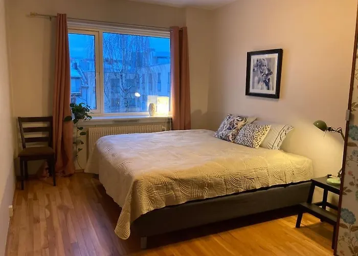 Lejlighed Spacious & Cosy - Ideal Location Majorstuen Oslo
