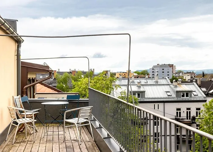 Spacious & Cosy - Ideal Location Majorstuen * Oslo